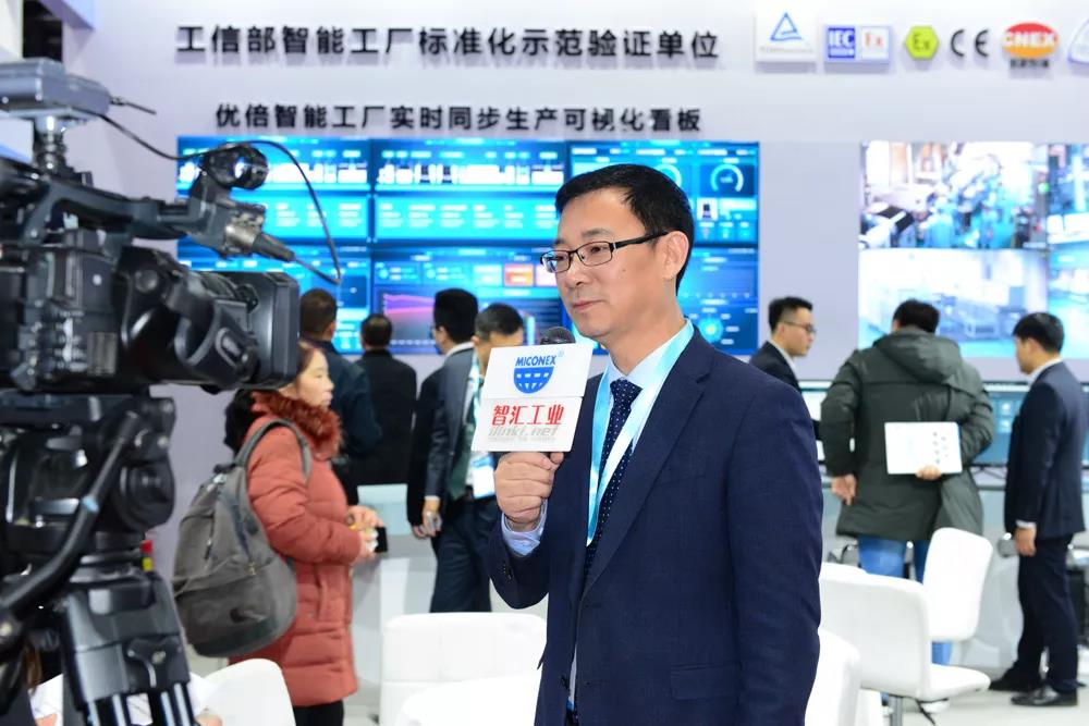 1574836318444209S3RK.jpg 1574836318444209S3RK.jpg